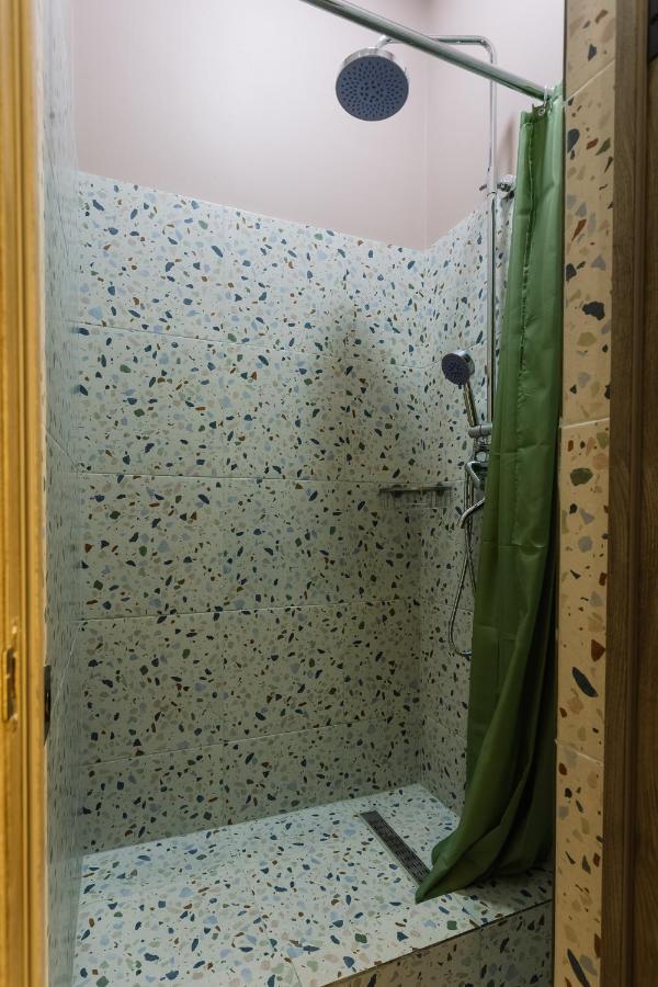 Doma Hostel Алматы Экстерьер фото